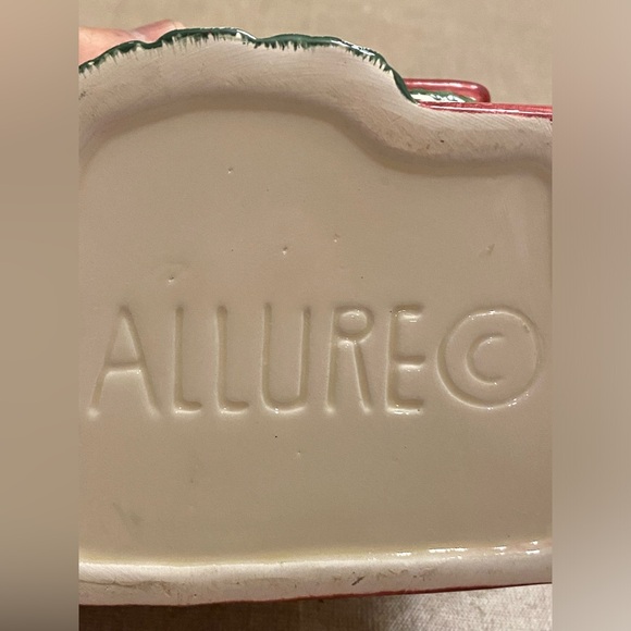 Vintage Allure Santa’s Workshop Ceramic Hand Lotion Soap Pump Dispenser - Picture 10 of 10